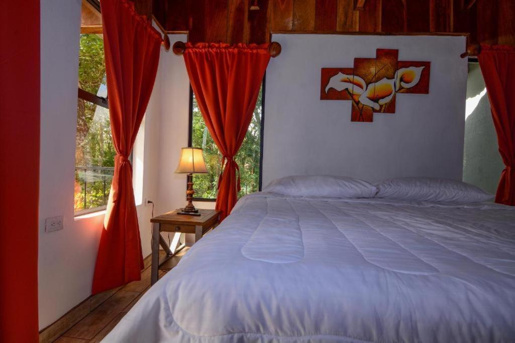 Cabanas Roca Verde Monteverde Exterior photo