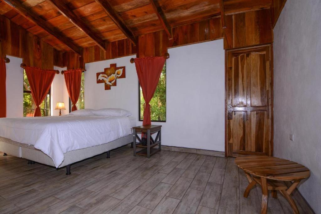 Cabanas Roca Verde Monteverde Exterior photo