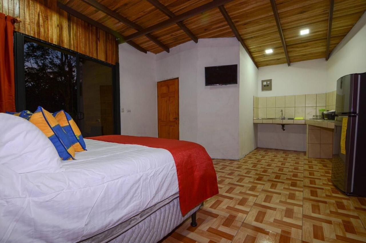 Cabanas Roca Verde Monteverde Exterior photo